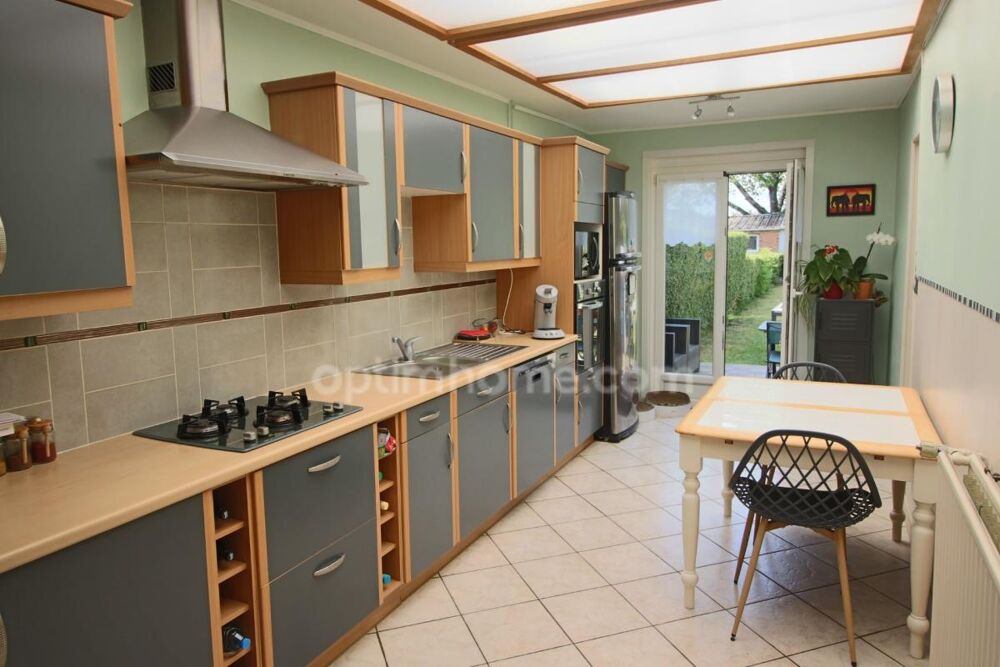 Vente Maison Hem – Maison 1900 rénovée avec jardin sans vis-à-vis et dépendance Hem