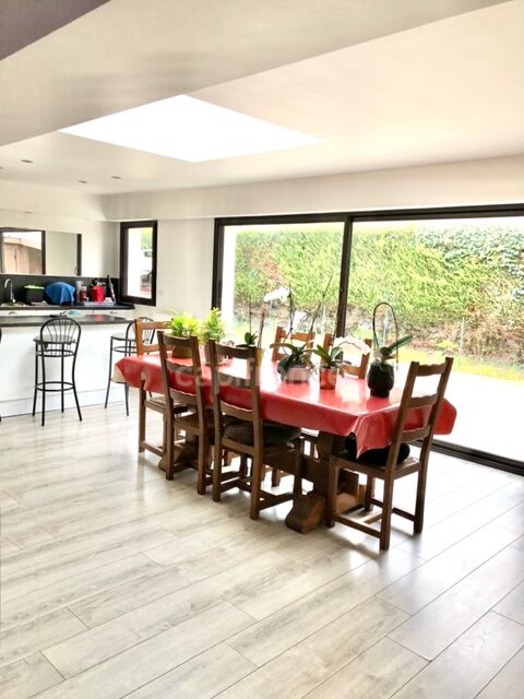   ***GAINNEVILLE***maison non mitoyenne de 126m� avec vie de plain pied compos�e de 4 chambres, 2 salles de bains, jardin et garag Maison - 6 pi�ce(s) - 126 m�