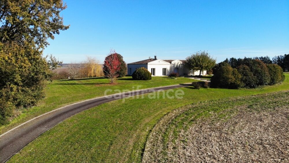 Maison de 188m2 avec vue panoramique - 4 chambres - garage - sous-sol à SAINT PIERRE SUR DROPT