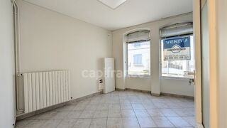  Immeuble à vendre 14 pièces 125 m²
