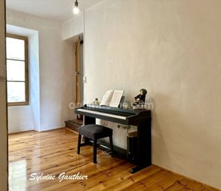  Maison  vendre 7 pices 194 m