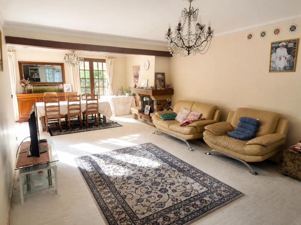 Vente Maison Maison de 7 pièces de 150 m² à Clichy-sous-Bois Clichy sous bois