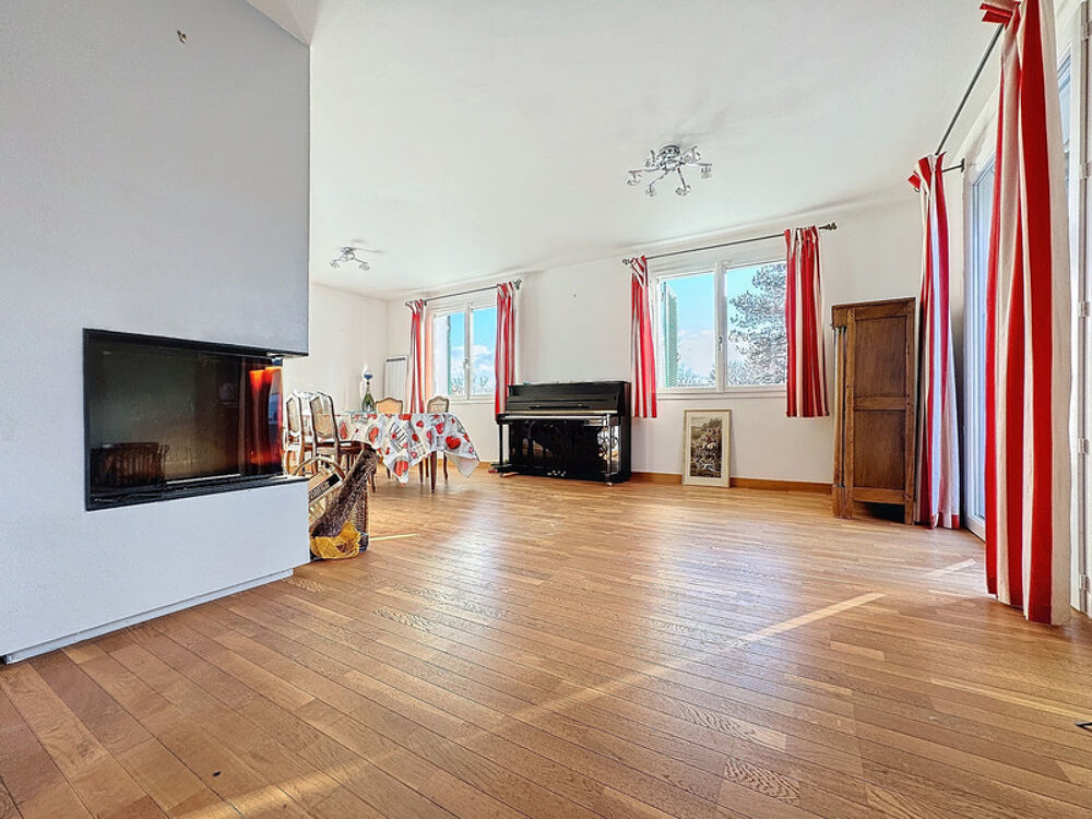 � vendre  Maison Saint-Genis-Pouilly (01630)
