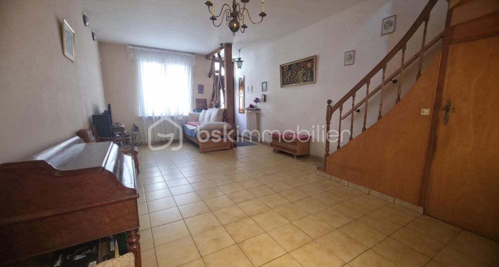 Maison 4 pièces 94 m² · à Amiens · 94 m² · 185 000 €