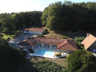  Maison � vendre 7 pi�ces 250 m�