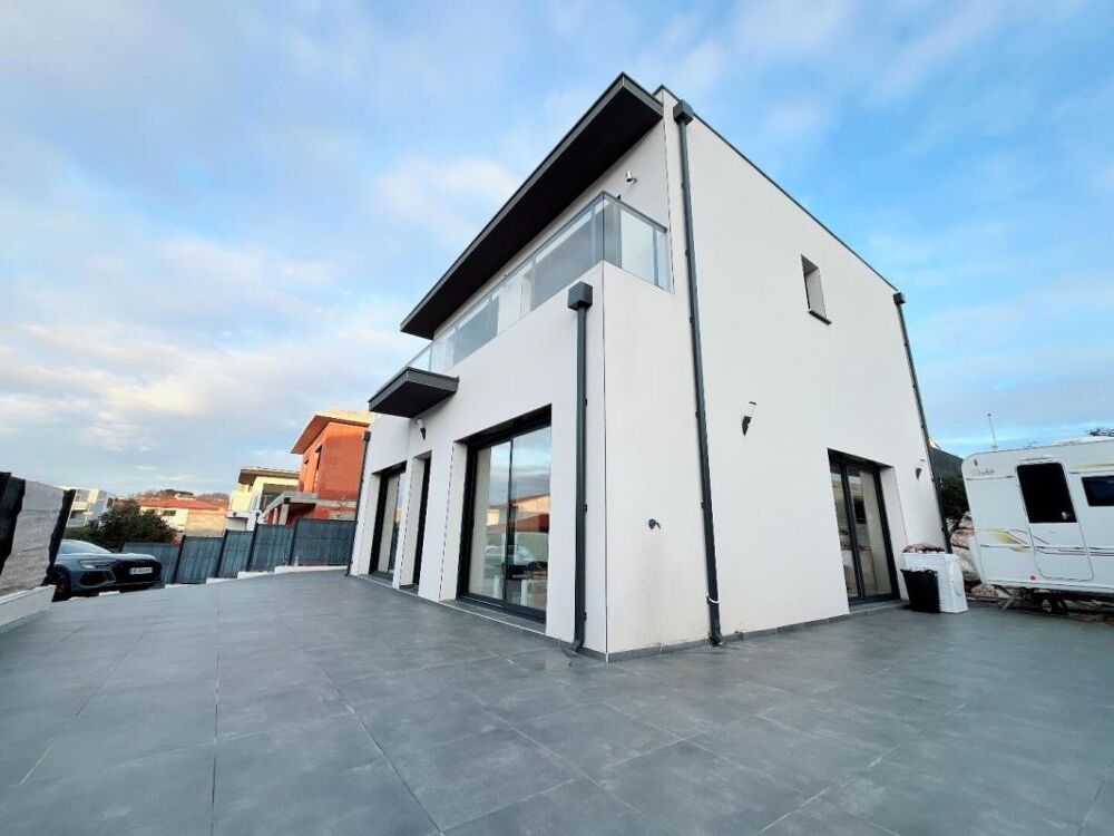 Vente Maison Magnifique maison de 2023 de 110 m² sur un terrain 3 faces de 350 m² Perpignan