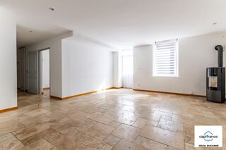  Immeuble � vendre 11 pi�ces 330 m�