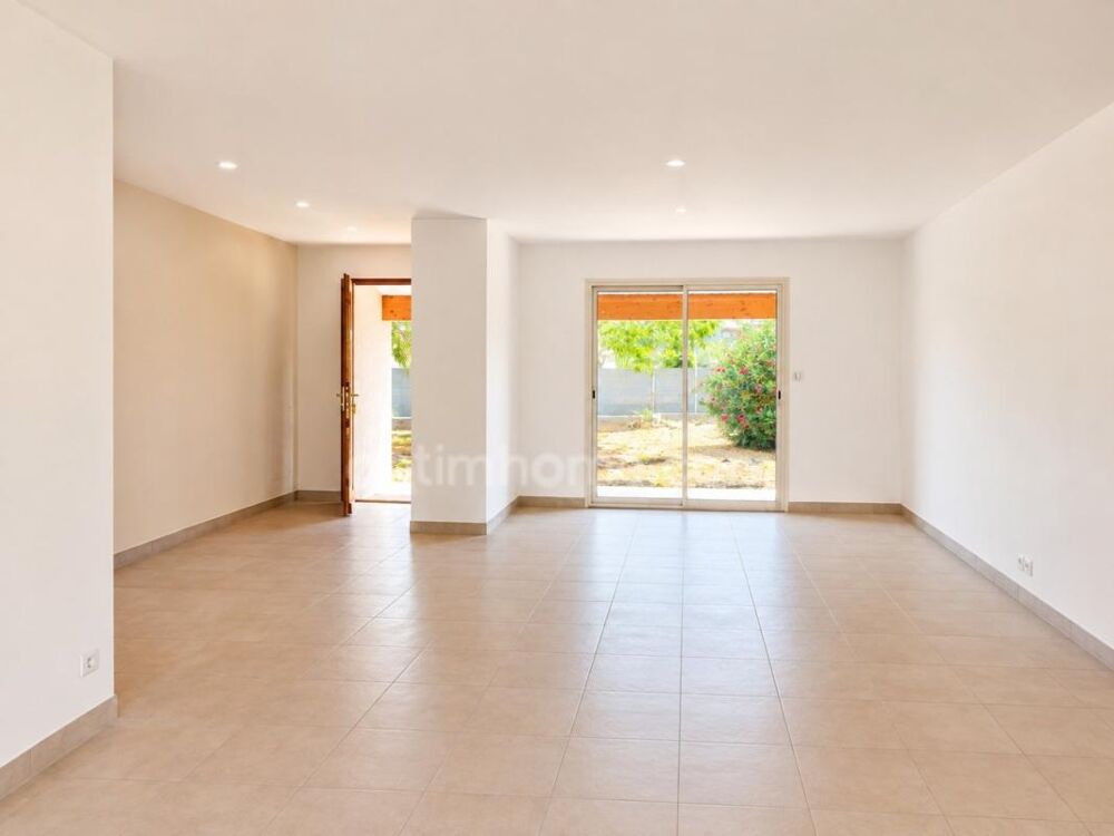 Maison 5 pièces terrain 1126 m²