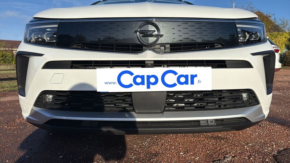 Grandland 1.6 Hybrid 300 AWD EAT8 Ultimate - Premi&egrave;re main Entretien c 2023 occasion 21000 Dijon