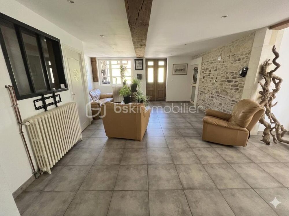 Vente Maison Magnifique maison de village pleine de charme en bord de Loire à finaliser selon vos envies Jouet sur l aubois
