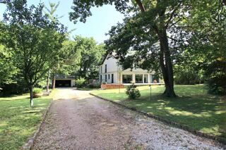  Maison � vendre 8 pi�ces 227 m�