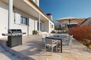  Maison � vendre 8 pi�ces 300 m�