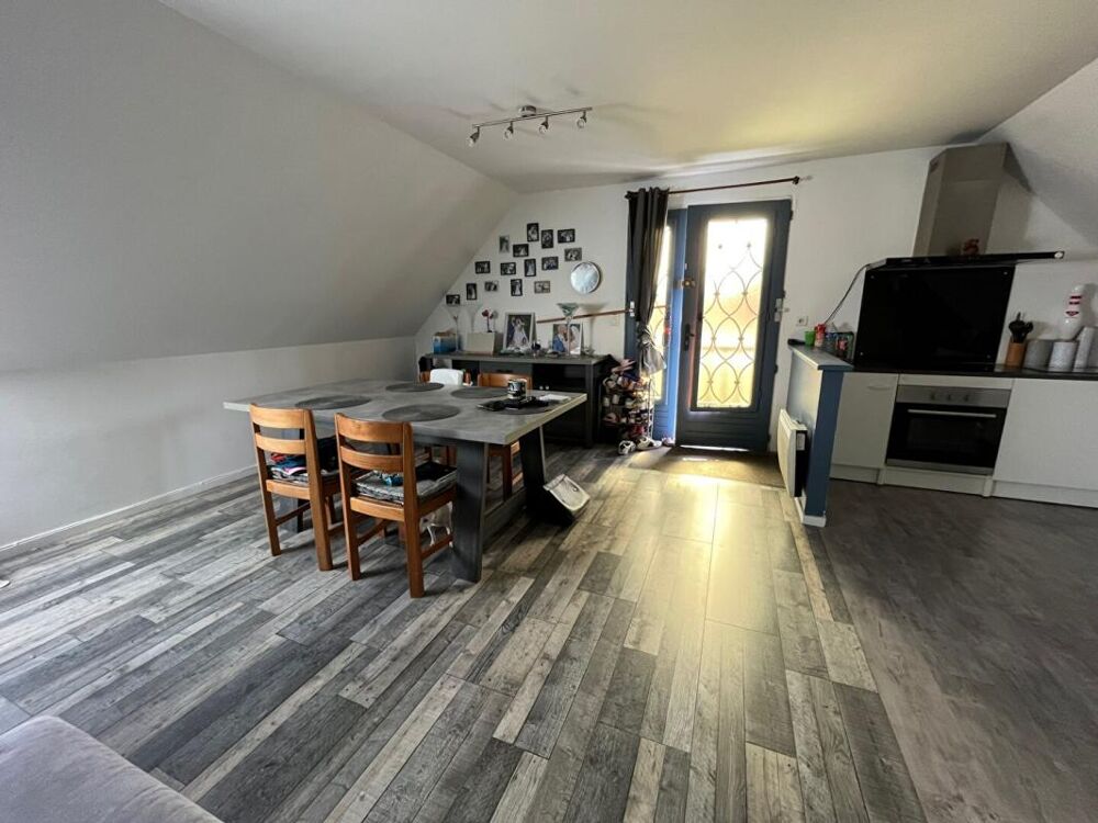 MAISON AVEC TROIS LOGEMENTS LOUES 190M2