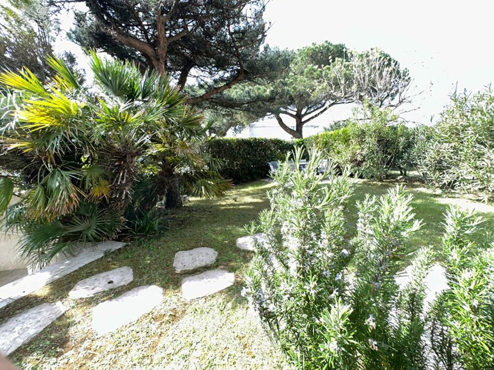 Appartement 3 pièce(s) 69 m2 petit aperçu mer