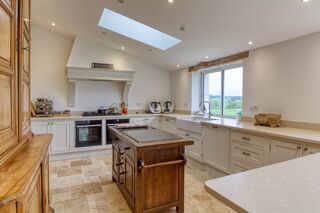  Propri�t�/ch�teau � vendre 7 pi�ces 500 m�