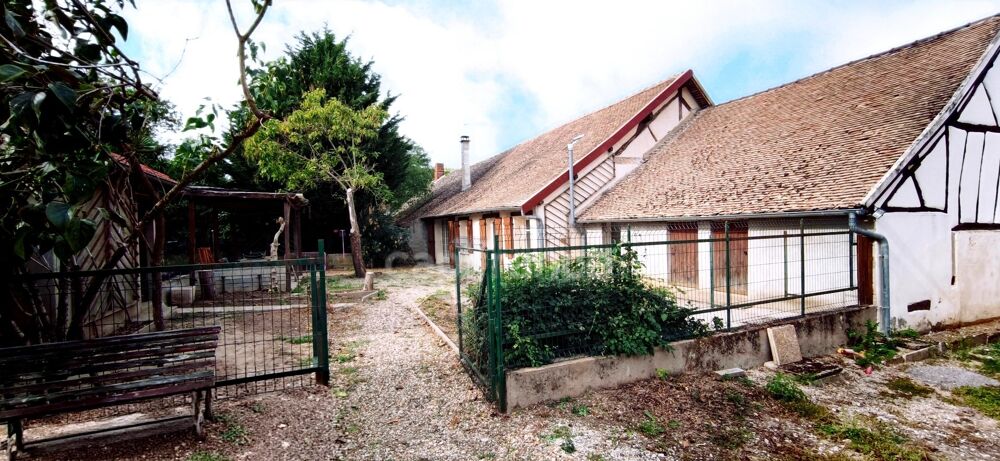 Maison de 60m² à vendre à Sermesse 71