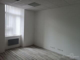  Immeuble à vendre 10 pièces 1000 m²