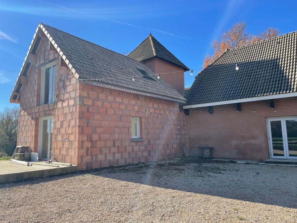 Maison de 5 pièces de 300 m² à Saint-Martin-en-Bresse