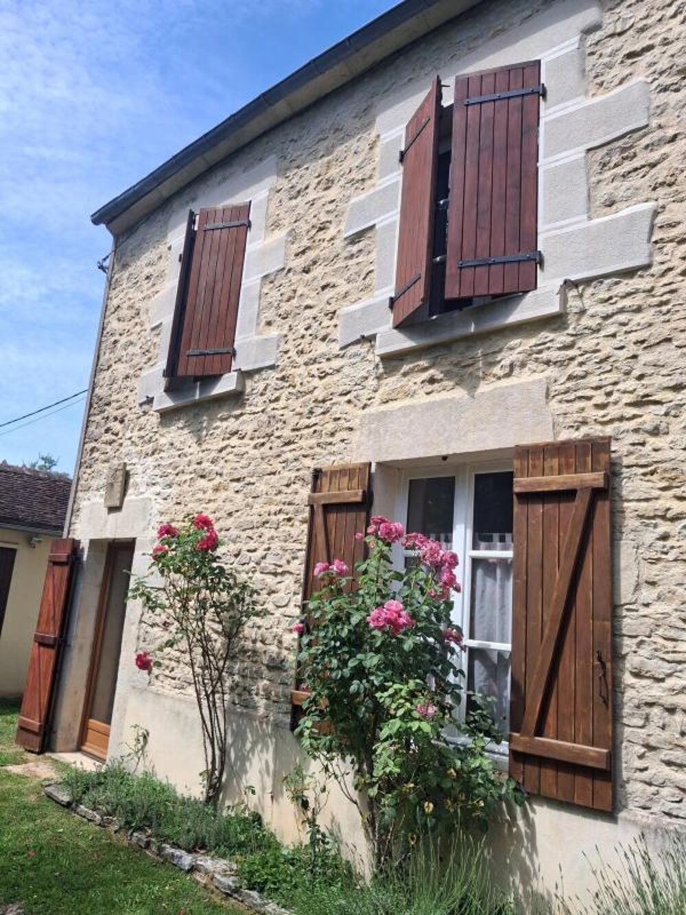 Maison de 6 pièces de 106 m² à Corvol-l'Orgueilleux