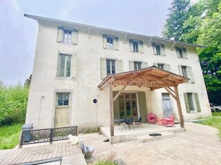  Propriété/château à vendre 15 + pièces 641 m²