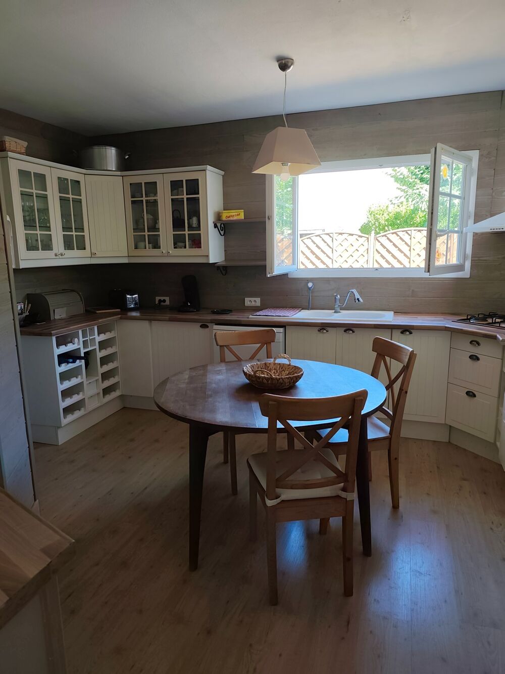 Vente Maison Maison à vendre 5 pièces L'ISLE D'ESPAGNAC (16) L isle d espagnac