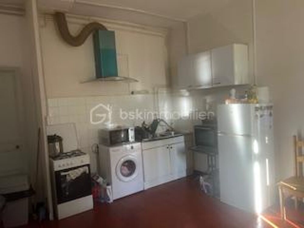 Vente Appartement APPARTEMENT 1er ETAGE 2 CHAMBRES 1CUISINE 60m² Beziers