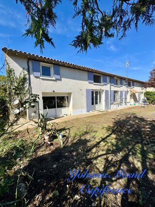  Maison à vendre 8 pièces 207 m²
