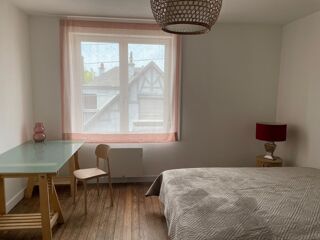  Appartement à louer 2 pièces 57 m²