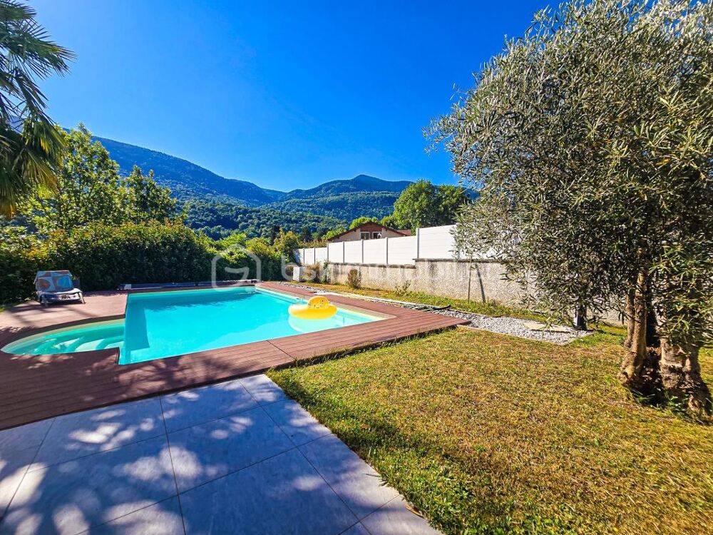 Villa darchitecte familiale de 165m2  Vaulnaveys-le-Haut, secteur des Ecoles