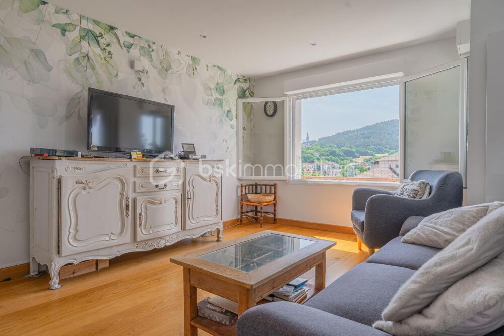 T3  Centre-ville Annecy  Vue dégagée  Lumineux  2 suites + dressing 