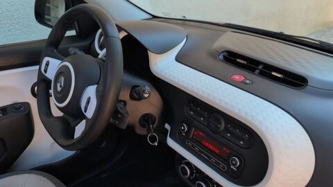 Twingo III 1.0 SCe 75 Zen Top D&eacute;couvrable - Toit ouvrant 2019 occasion 69110 Sainte Foy Les Lyon