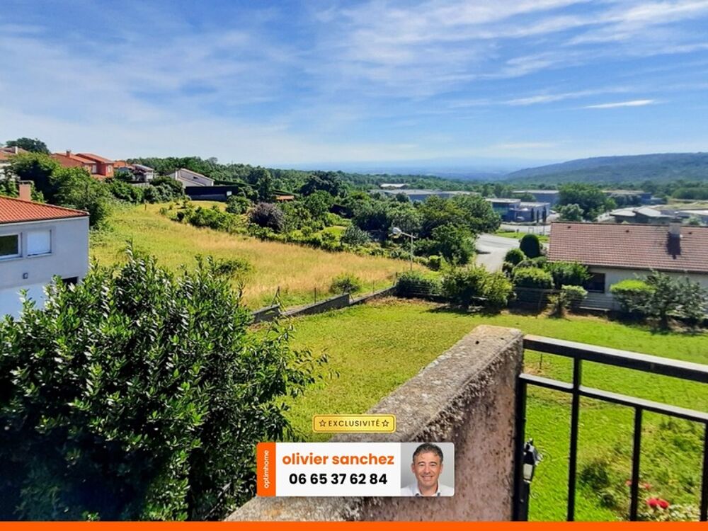 Maison 142m² terrain 800m² garage véranda 5 pièces VOLVIC (63)