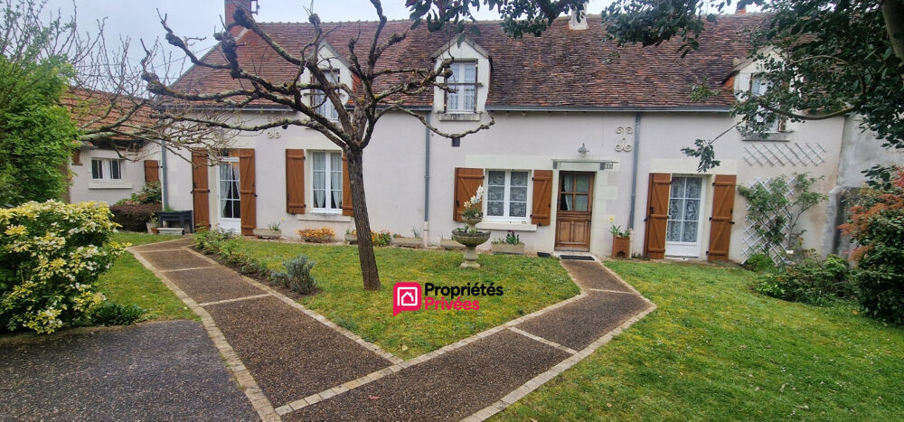 Longère de 155 m² - 6 pièces dont 3 chambres plus dépendances