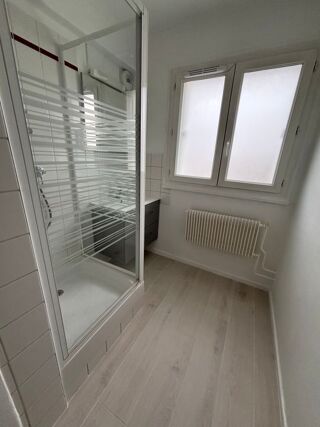  Appartement à louer 3 pièces 54 m²