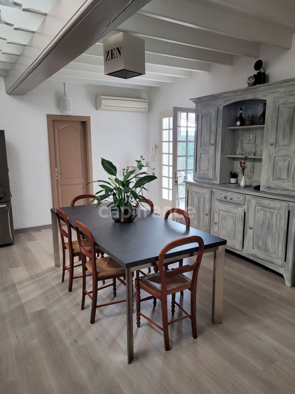 Dpt Gironde (33),A vendre à CUNEZAIS proche de SAINT-ANDRE-DE-CUBZAC, maison de caractère 298 m² avec terrasse couverte très agr