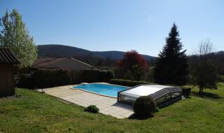  Maison à vendre 10 pièces 236 m²