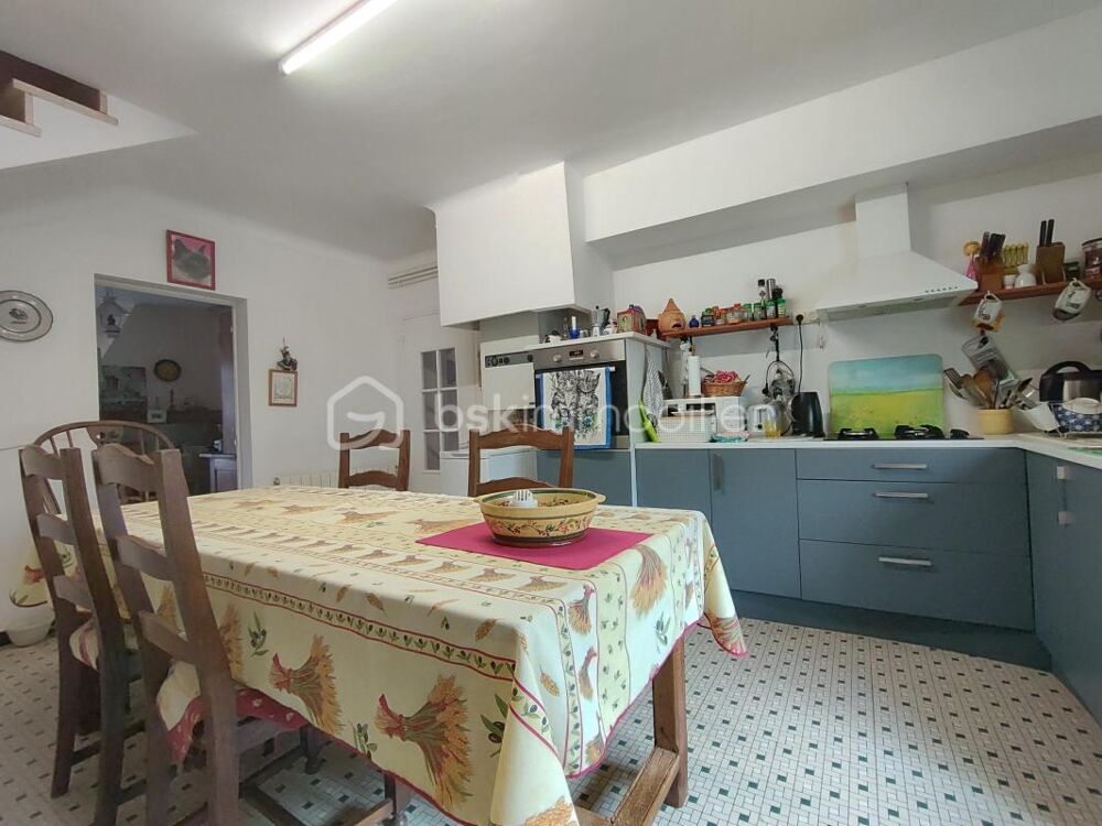 Maison de ville, avec terrain et garage