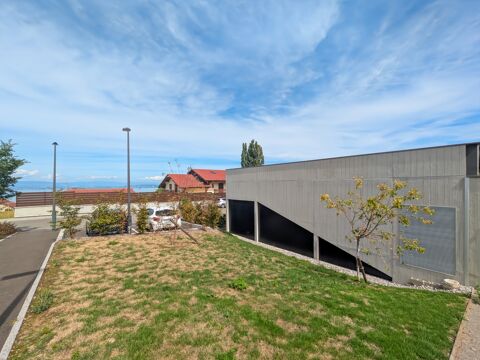   à vendre EVIAN LES BAINS (74) LOCAL COMMERCIAL DE 271 m² – UN EMPLACEMENT À FORT POTENTIEL 