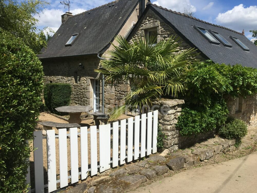 Vente Maison Maison en pierre avec plus d'un hectare de terrain – Berrien Berrien