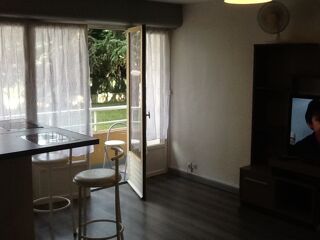  Appartement � louer 1 pi�ce 30 m� Avignon