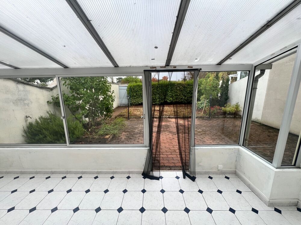Vente Maison Maison 91 m²- 3 chambres-  Véranda - Jardin-  Garage Chatellerault