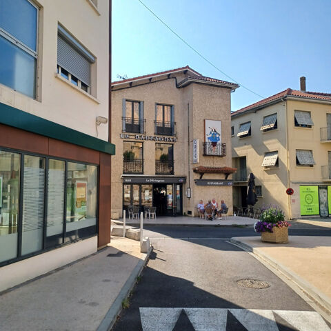 Fonds de commerce bar-restaurant &agrave; vendre RISCLE (32) 99000 32400 Riscle