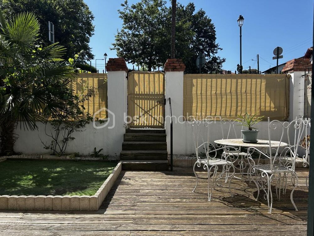 Appartement T3 rénové avec jardin privatif, grand balcon et vue nature au centre de Cambo-les-Bains
