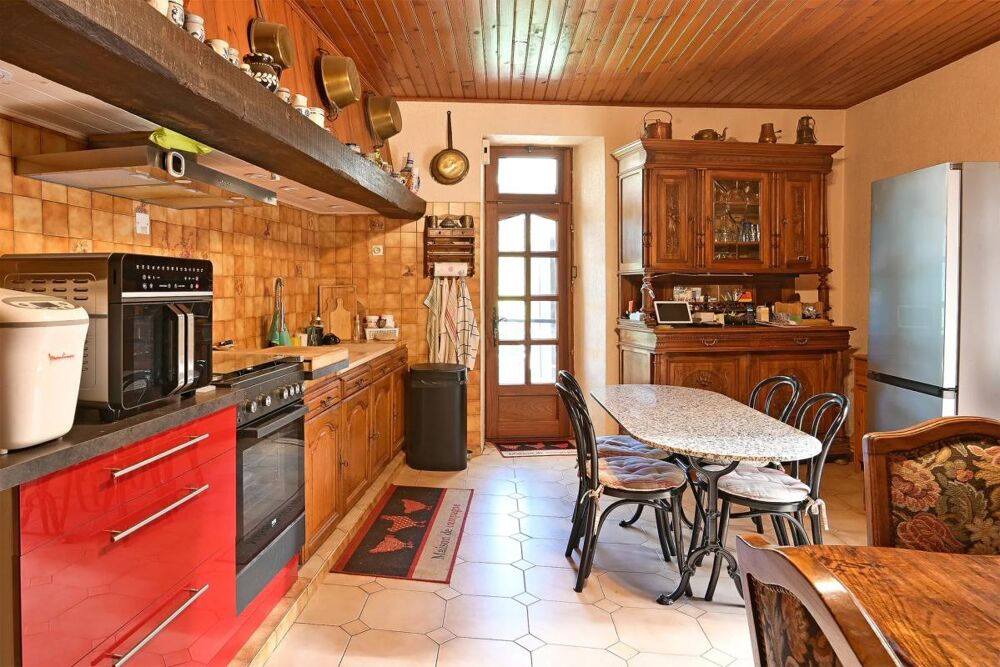 Vente Maison Maison de 10 pièces de 197 m² à Saint-Florent-sur-Auzonnet Saint florent sur auzonnet