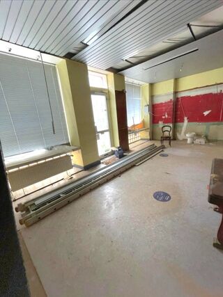  Immeuble � vendre 15 + pi�ces 616 m�