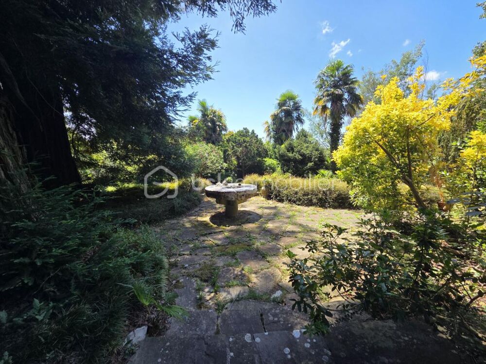 � vendre  Propri�t�/ch�teau Salies-de-B�arn (64270)