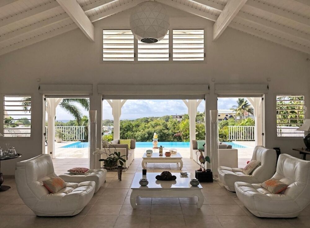 � vendre  Maison Sainte-Anne (97180)