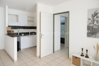  Appartement à louer 2 pièces 42 m²