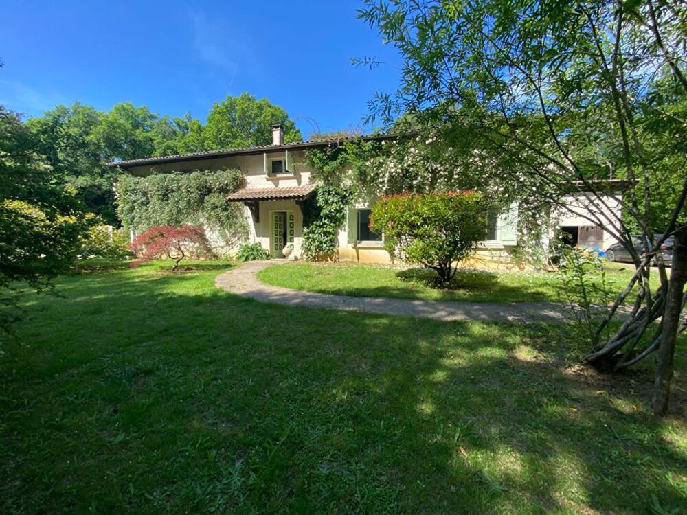Spacieuse maison en pleine nature, moins d'une heure de Bordeaux, à Blasimon