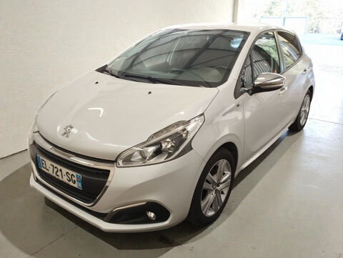 Peugeot 208 1.2 THP 82 STYLE 5P 2017 occasion Saint-Jeannet 06640